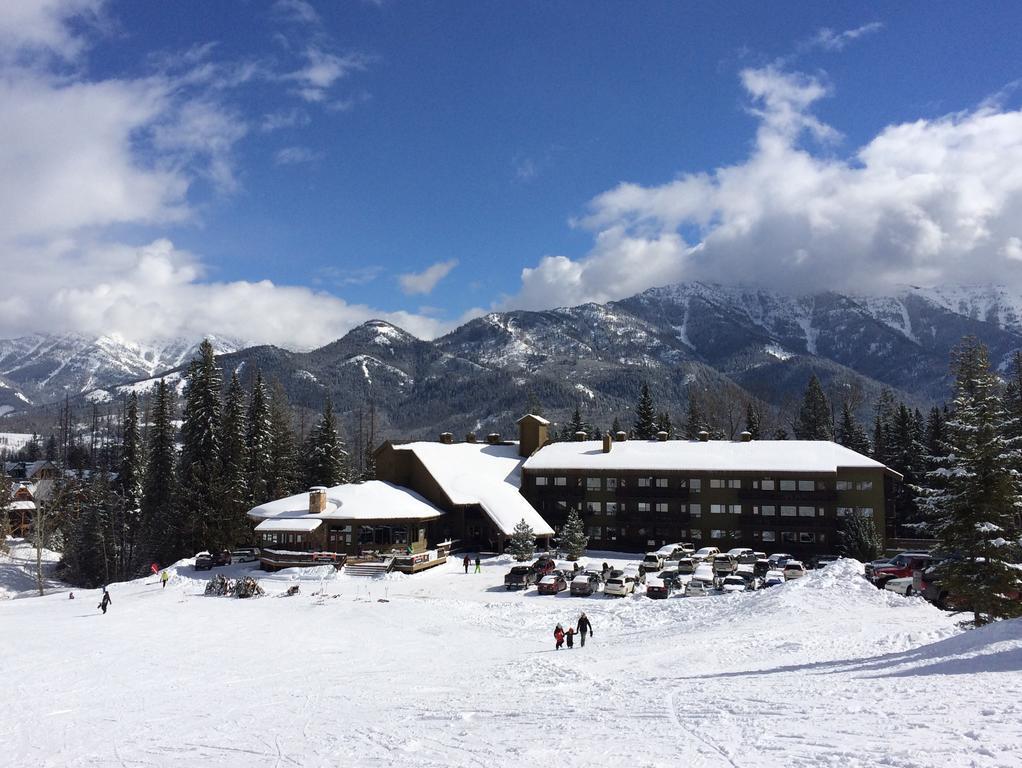 The Griz Inn By Park Vacation Management Fernie Exteriér fotografie